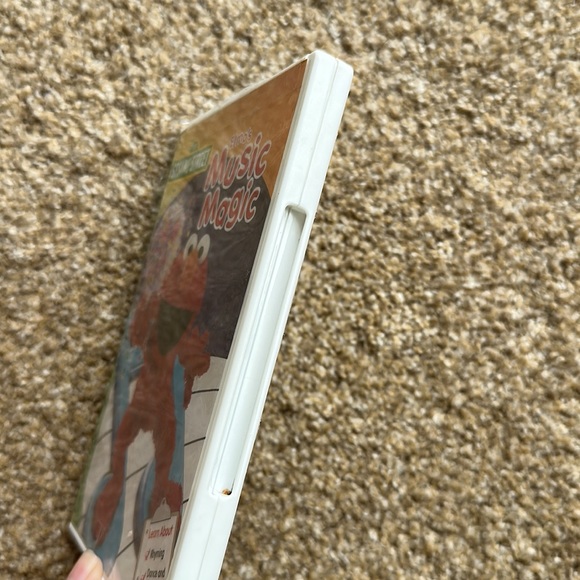 Sesame Street Elmo’s Music Magic Educational DVD - Picture 4 of 4